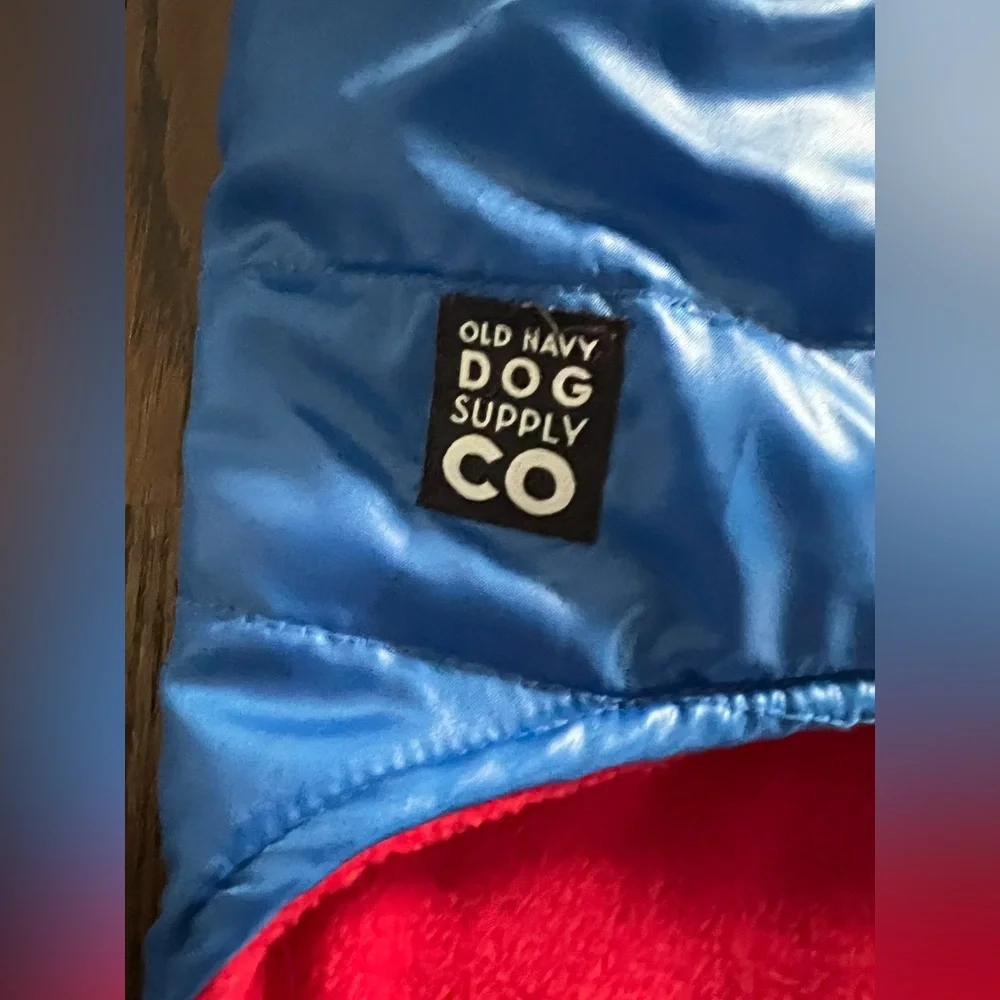 Old Navy dog blue Puffer vest Jacket red fleece reversible size M / L